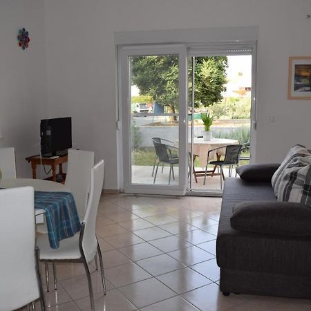Apartman Julka Sukošan Екстериор снимка